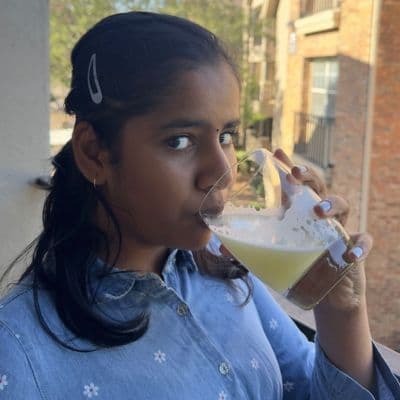 Saisha's parent